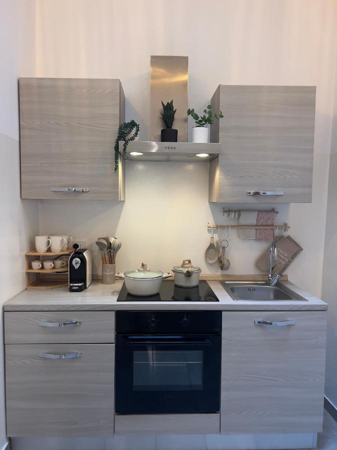 Apartament Regina Milano In Porta Romana 3 - Sky Tv, Wifi & Breakfast Box Zewnętrze zdjęcie