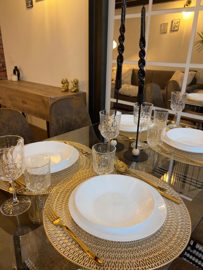 Apartament Regina Milano In Porta Romana 3 - Sky Tv, Wifi & Breakfast Box Zewnętrze zdjęcie