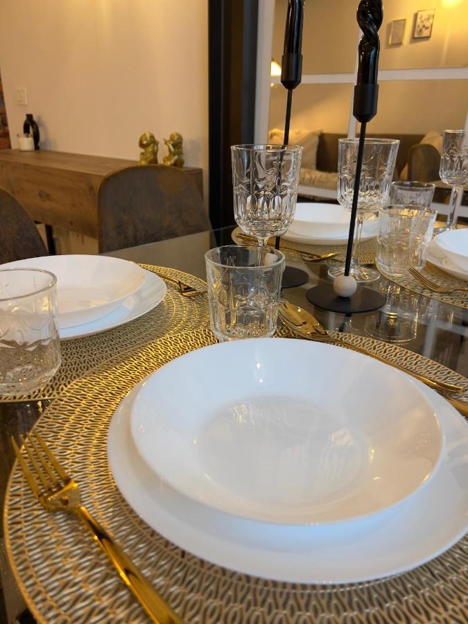 Apartament Regina Milano In Porta Romana 3 - Sky Tv, Wifi & Breakfast Box Zewnętrze zdjęcie