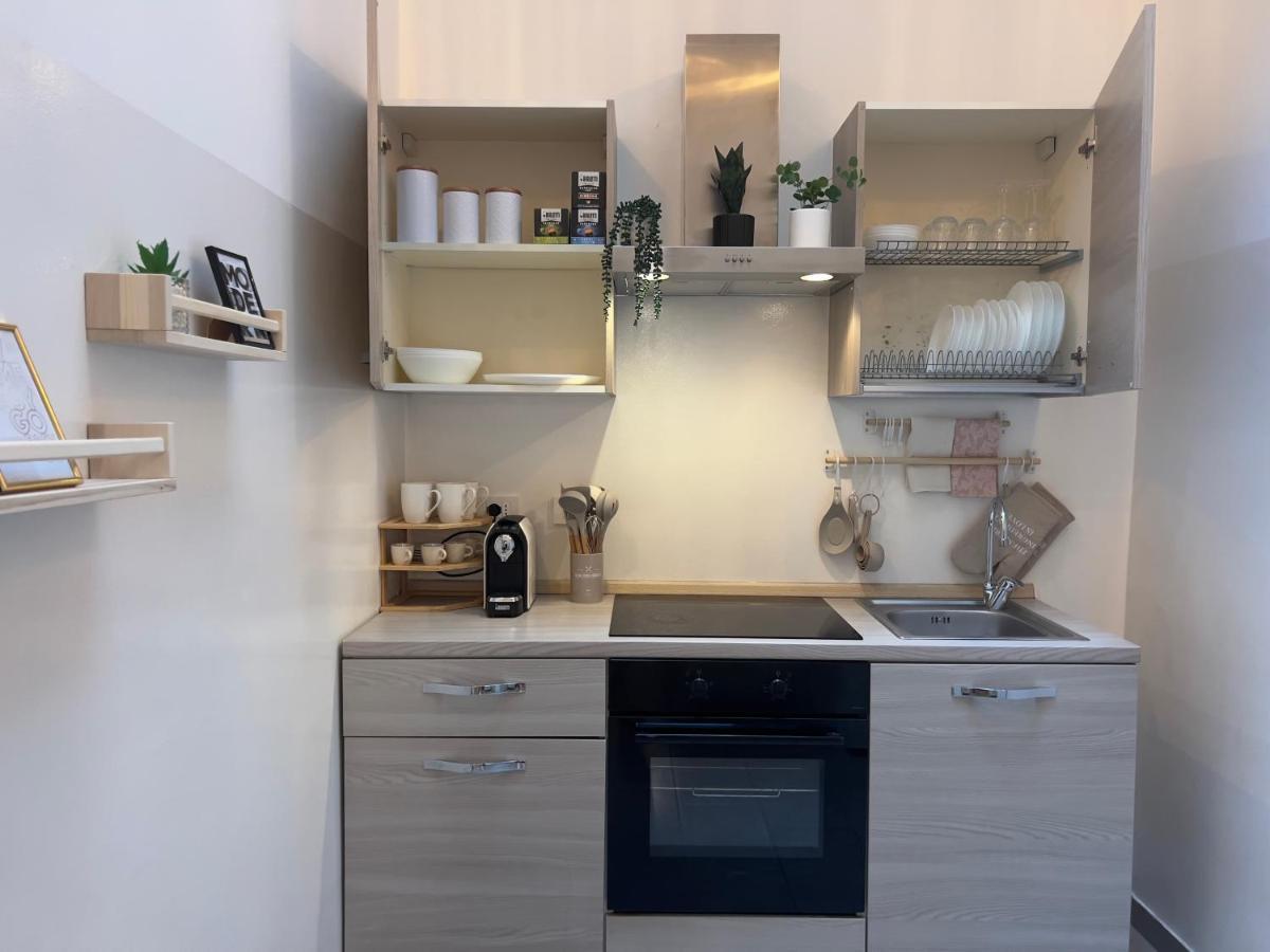 Apartament Regina Milano In Porta Romana 3 - Sky Tv, Wifi & Breakfast Box Zewnętrze zdjęcie