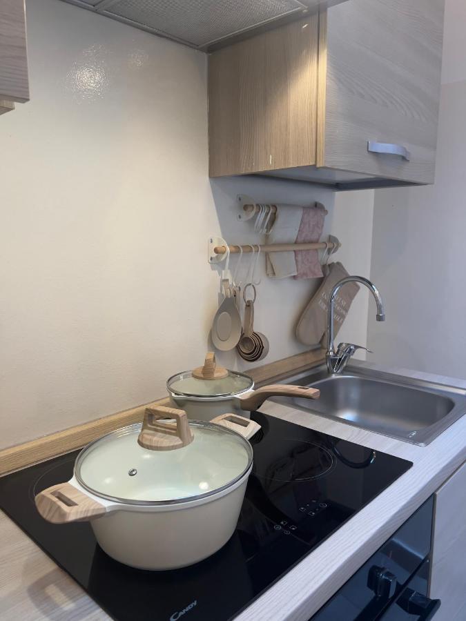 Apartament Regina Milano In Porta Romana 3 - Sky Tv, Wifi & Breakfast Box Zewnętrze zdjęcie
