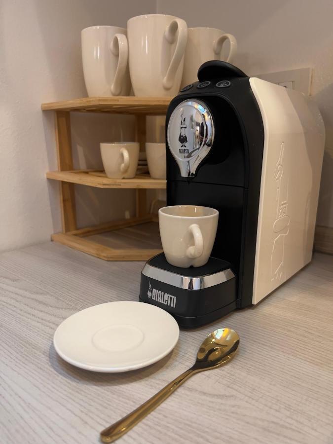 Apartament Regina Milano In Porta Romana 3 - Sky Tv, Wifi & Breakfast Box Zewnętrze zdjęcie