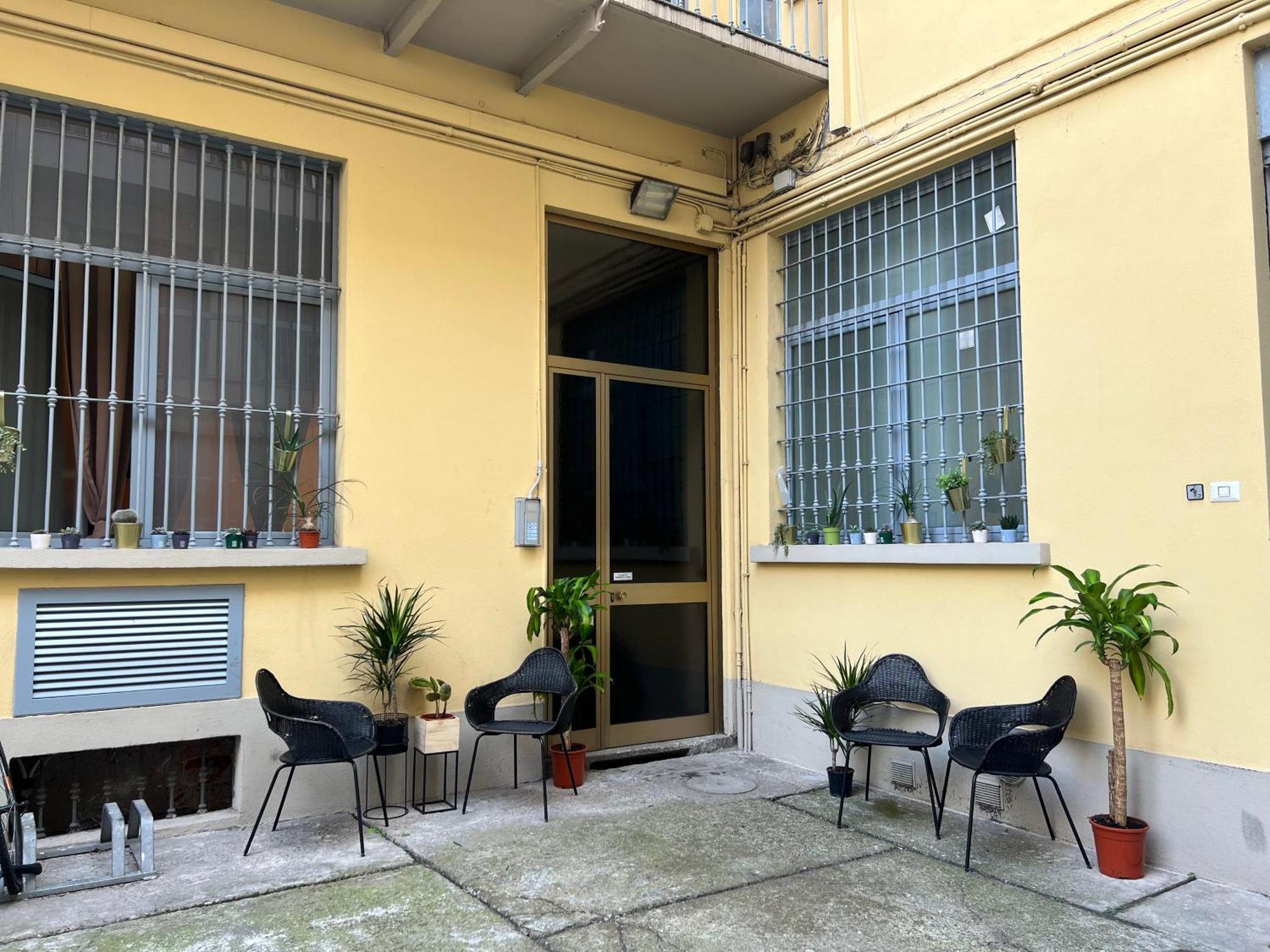 Apartament Regina Milano In Porta Romana 3 - Sky Tv, Wifi & Breakfast Box Zewnętrze zdjęcie